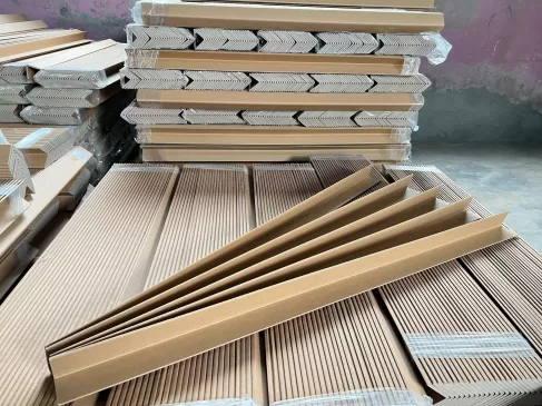 đóng gói thanh nẹp góc giấy